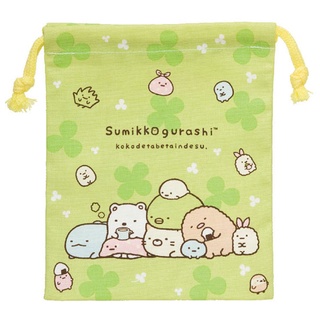 ถุงผ้ารูดเชือกใบเล็ก ลาย Sumikko Gurashi สีเขียว ขนาด 19 x 15.5 x 8 ซม.