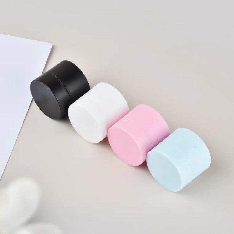 ราคาถูกคุณภาพดี กระปุกครีม ตลับครีม ทรงกลมสีพาสเทล 2ชั้น 15/30/50/100/120 g พร้อมส่งในไทย ขาว/ดำ/ชมพ
