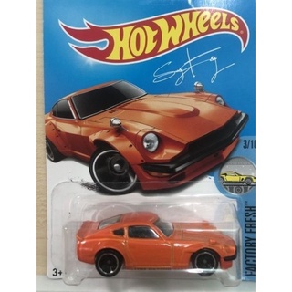 🔥 hot wheels collectable Datsun 240 z