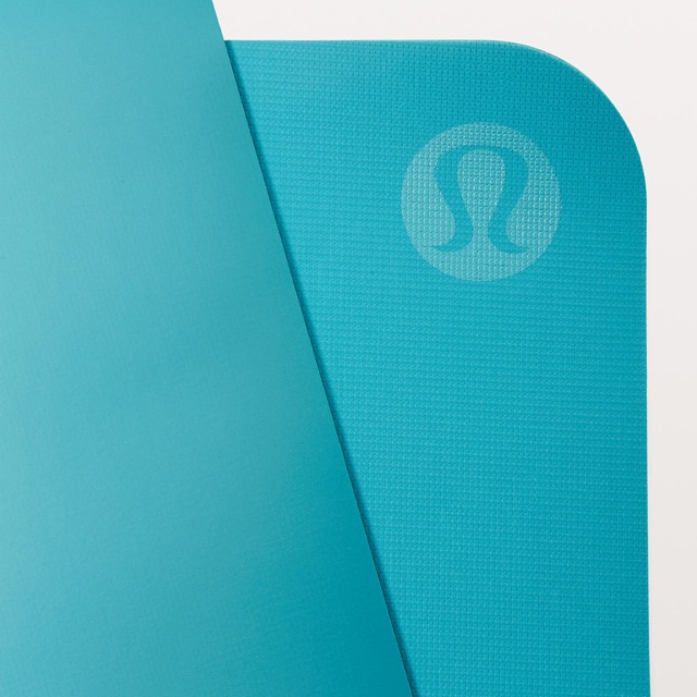 เสื่อโยคะ lululemon รุ่น the revisible mat