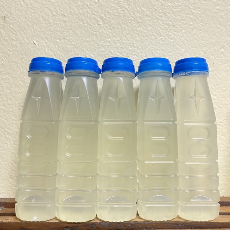 ไข่ขาวจากไข่เป็ด 1 ชุดมี 5 ขวด (ขวดละ180ml)