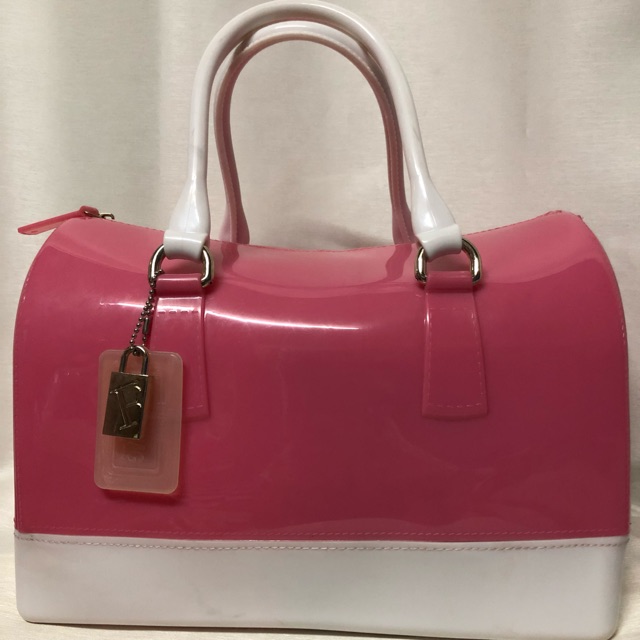 กระเป๋าถือ FURLA Candy Bag สีชมพู ฐานสีขาว มือ2