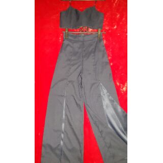 ส่งฟรี!!ชุดเซท2ชิ้นกางเกงผ่าหน้า Size S มือ1