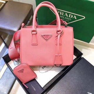 กระเป๋า พราด้า saffino bag  Size 25cm  Grade origi pink Box set การันตีความเหมือนที่สุดให้เลยถ่ายสดจากสินค้าจริง100%