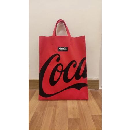 กระเป๋า PVC Coca Cola พร้อมส่ง