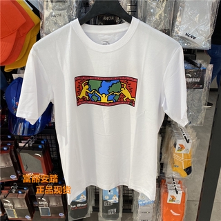 Anta Sport เสื้อยืดลําลอง แขนสั้น คอกลม พิมพ์ลาย Keith haring co สําหรับผู้ชาย