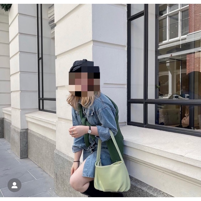 มือ2 the July mansion กระเป๋าสะพายข้าง สีครีม