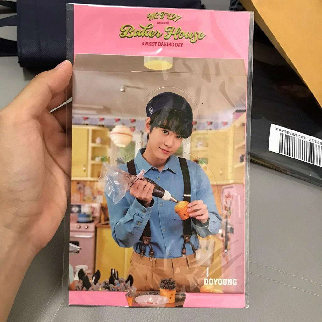 nct127 baker house (Doyoung)