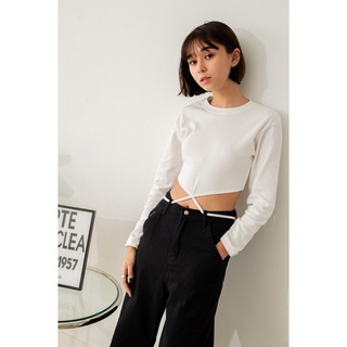 weekend.needed • Gina crop top