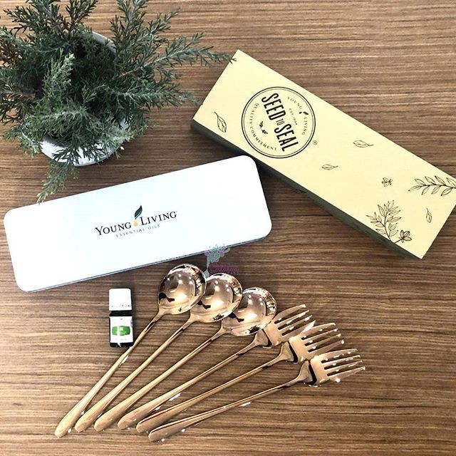 ชุดช้อนส้อม Young Living YL (มีหรือไม่มีรสมะนาว 5ml)