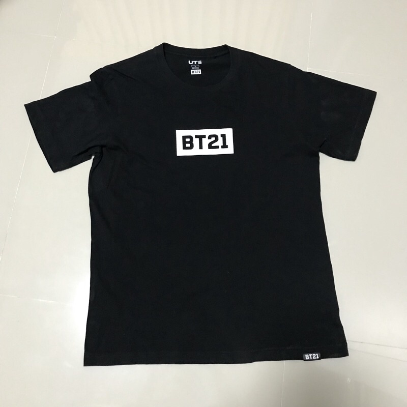 ของแท้‼️เสื้อยืดBT21 ยี่ห้อuniqlo สีดำ🍙 สภาพดีมาก!