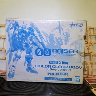 ULTRA RARE กันดั้ม PG Gundam Bandai Gundam 00 Raiser Color Clear Body Model Kit Perfect Grade Limited Edition