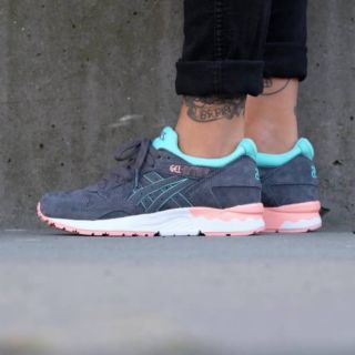 Asics GEL-LYTE V Dark Grey ของแท้ 100%