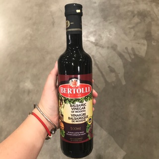 Balsamic Graze ยี่ห้อ Bertolli 500 ml.