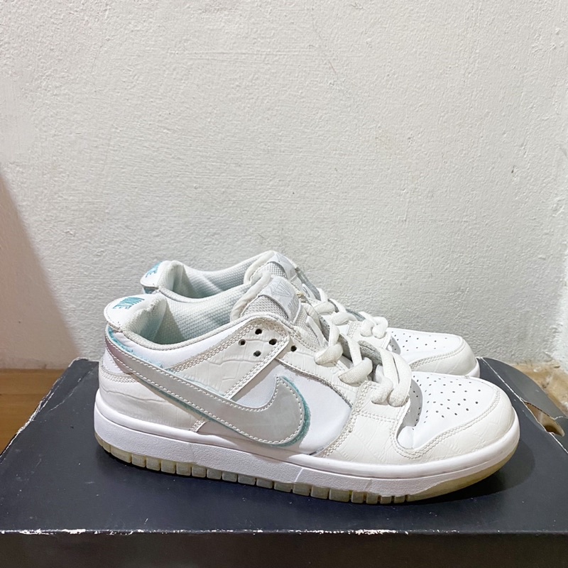 Nike SB diamond 36.5 มือสอง