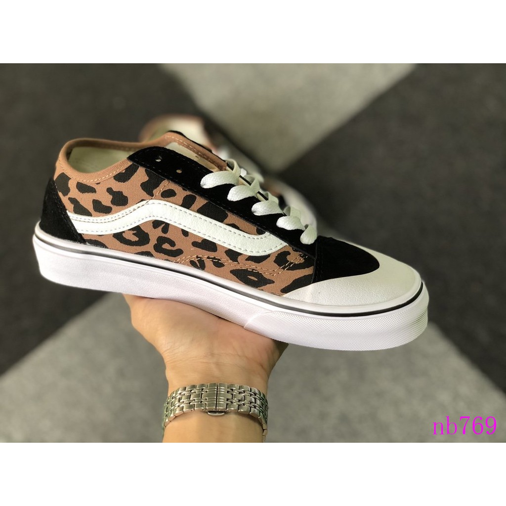 vans style 36 decon sf leopard sneaker