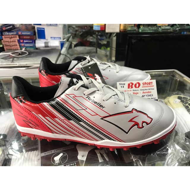 รองเท้าฟุตบอล PAN THAILAND (สินค้าแท้)