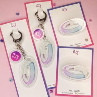 itzy : Keychain + PIN Lightstick