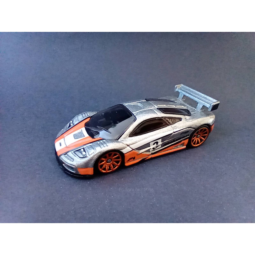 Hot Wheels 1/64 McLaren F1 GTR (ใหม่)