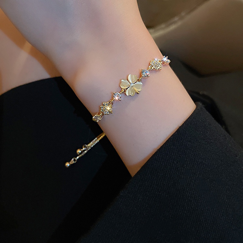 สร้อยข้อมือ ประดับเพชรโอปอล กลีบดอกไม้ สไตล์เกาหลี แฟรี่ อินเทรนด์ เหมาะกับฤดูร้อน
