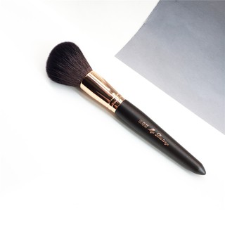 Mydestiny Medium Powder Brush 001 - Soft Goat Hair Full-Coverage Loose Powder Brush