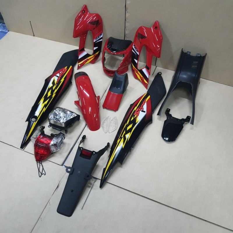 ชุดสี honda โชนิค sonic ตัวเก่า สี แดง ดำ - รูปที่ 4