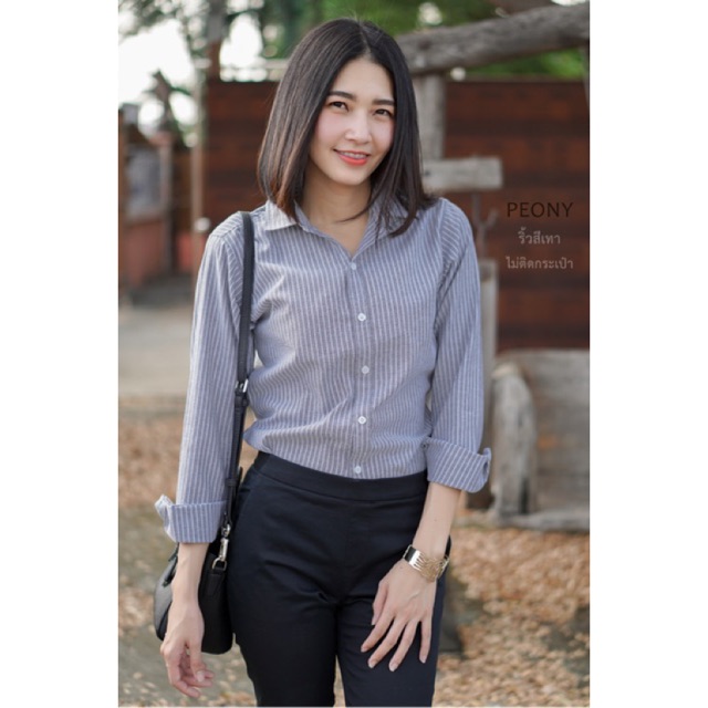 เชิ้ตทรงญี่ปุ่น ปกเล็ก- ลายทางริ้วเทาไม่ติดกระเป๋า