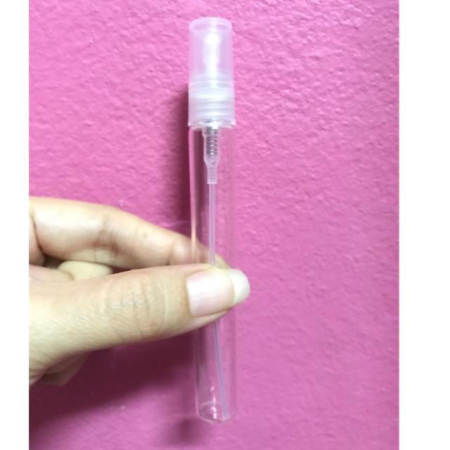 ขวดแก้ว10ML / หลอดบีบ50 ML（แพ็ค 3 ขวด 10 บาท)-(พร้อมส่ง)
