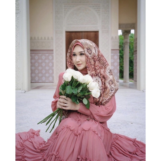 KAJOL / RED RUNGS INDIA SERIES โดย PaLANGI ASMARA