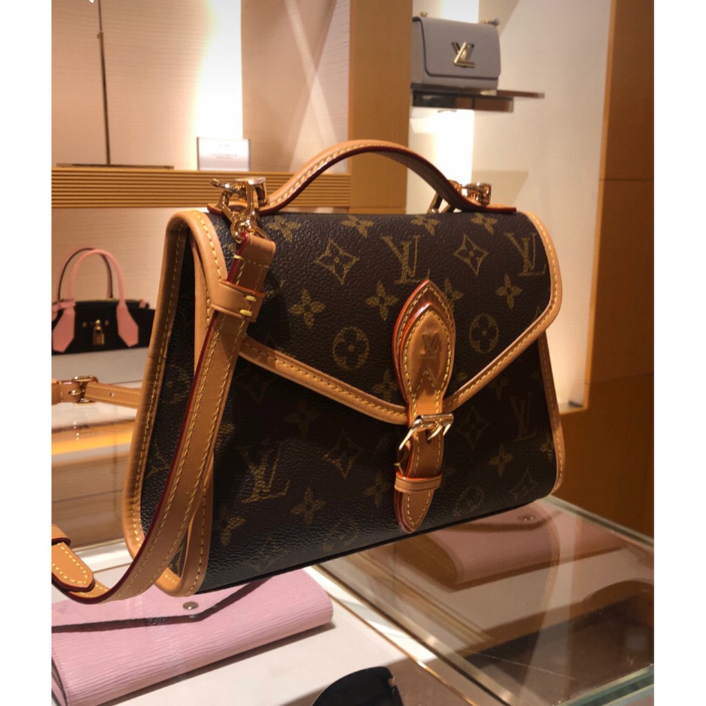 Louis Vuitton LV Ivy Pochette new Brown ref.863877 - Joli Closet