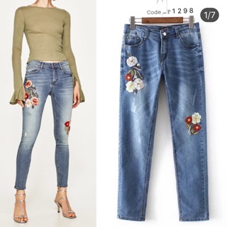 🆕 ของใหม่ Embroidered skinny jeans 👖  #พร้อมส่ง