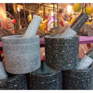 📍แถมฟรีโมบายเปลือกหอย📍ครกหินอ่างศิลา + สาก  Mortar + pestle กระบอก ขนาด กว้าง 5.5 นิ้ว สูง4.5- 5 นิ้ว