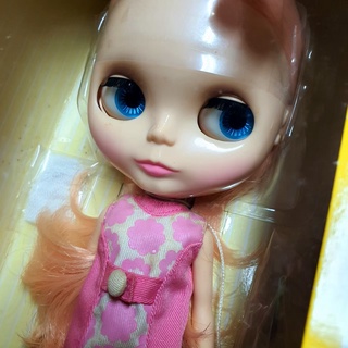 ตุ๊กตาบลายธ์ พีช 11" TAKARA TOMY Neo Blythe Prima Dolly Peach Limited 500 pcs worldwide