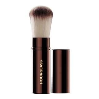 HOURGLASS แปรงแต่งหน้า Retractable Foundation Brush แปรงสำหรับใบหน้า แปรง อุปกรณ์แต่งหน้า เครื่องสำอาง ความงาม