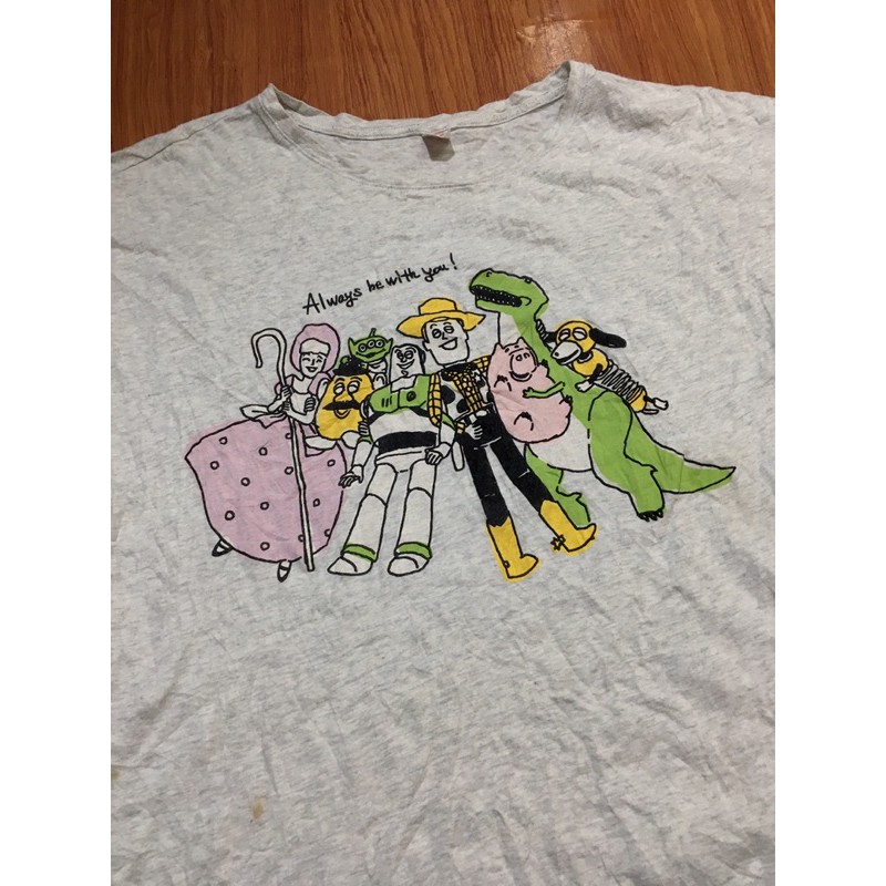 เสื้อยืดมือสอง TOY STORY UNIQLO DISNEY PIXAR Size L มือ2