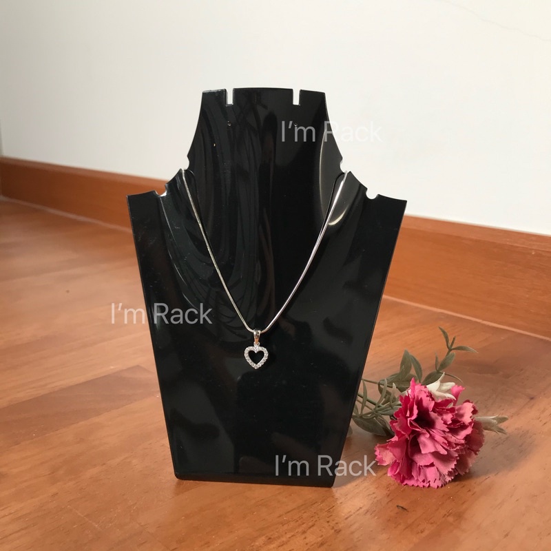 โชว์สร้อยคอยื่น (SKD 199)