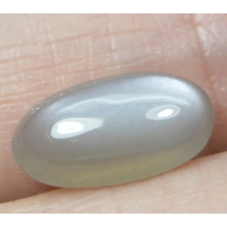 มูนสโตน (Moonstone) 2.95 กะรัตสีเทาสวย (9009)