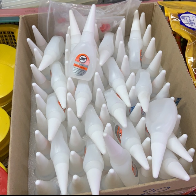 กาวร้อน แห้งเร็ว ติดแน่น