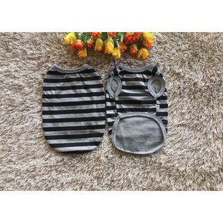 เสื้อยืดแขนกุดลายริ้ว