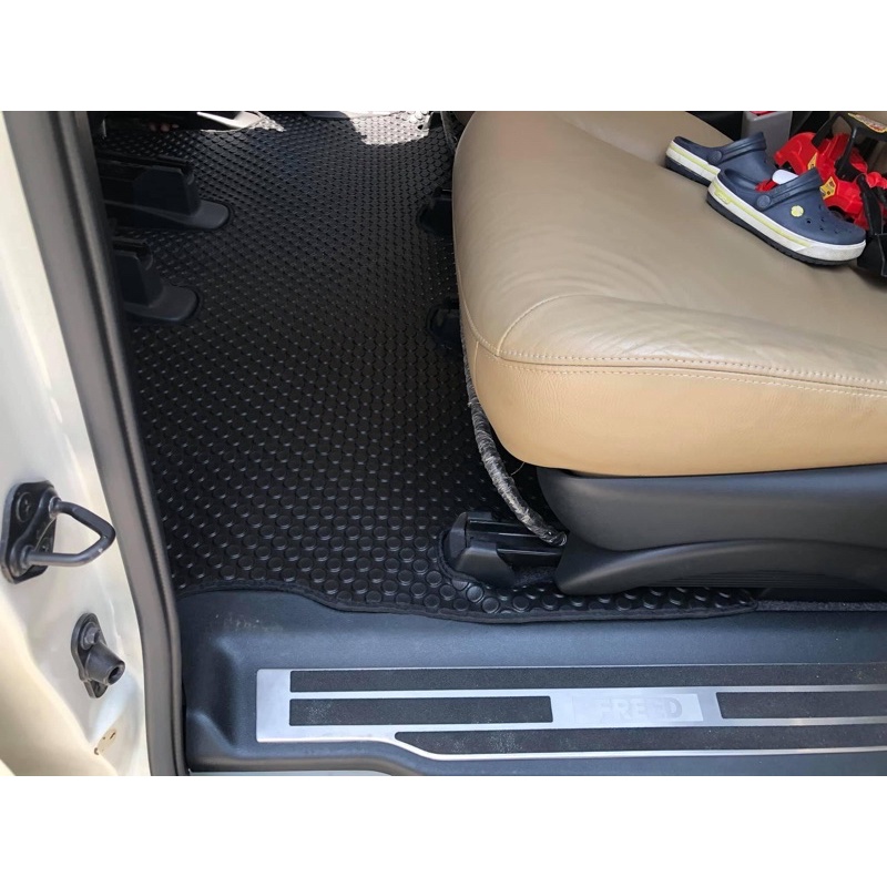 พรมกระดุม Honda freed เต็มคัน (ระบุปีรถก่อนสั่งซื้อให้แอดมินด้วยนะคะ) แถมฟรีแผ่นกันสึกพลาสติกอย่างดีมูลค่า250-.บาท - รูปที่ 2