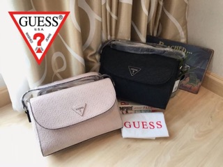 🍃 GUESS RAYNA LOGO EMBOSSED  CROSSBODY BAG 🌷กระเป๋าสะพายไหล่หรือสะพายข้าง