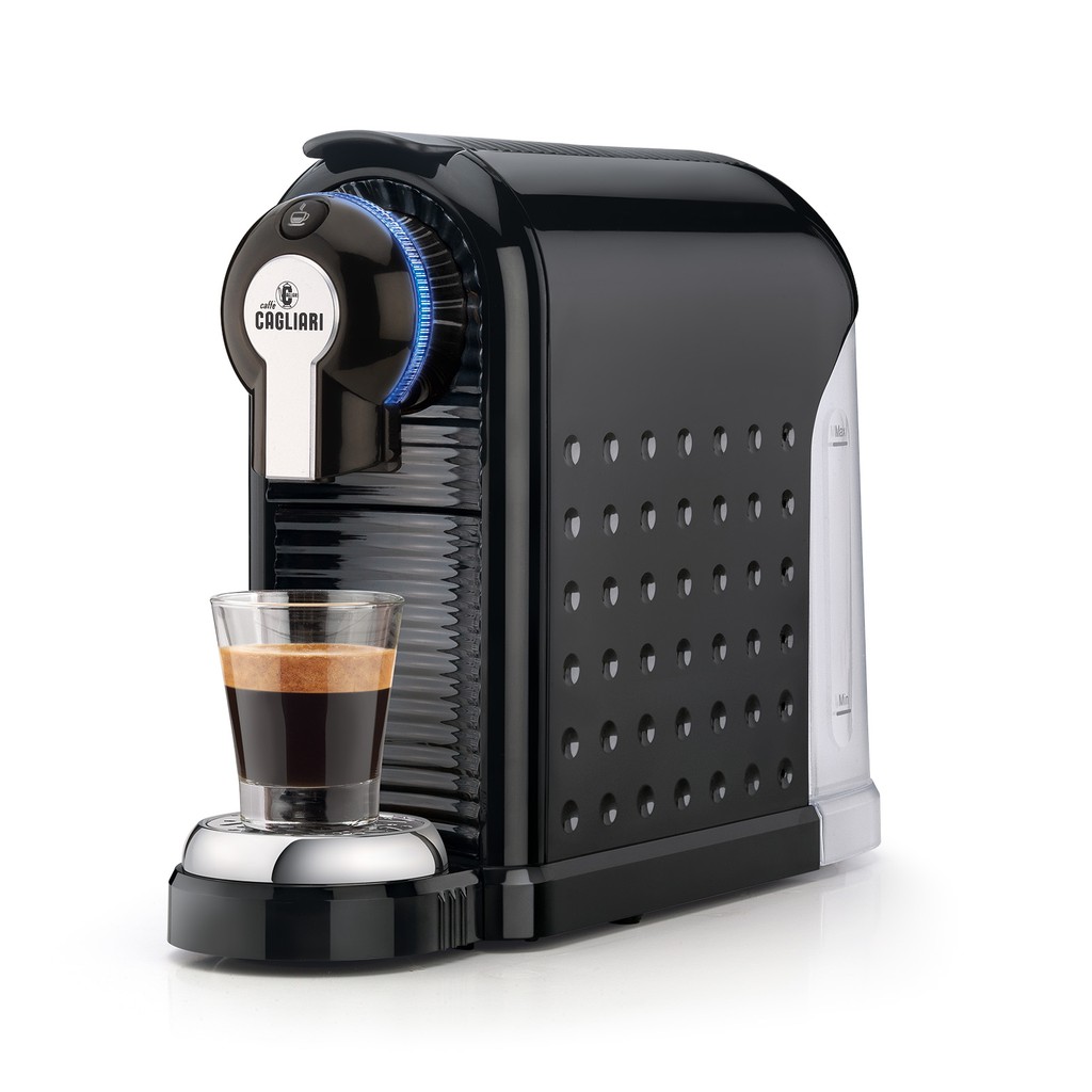 เครื่องทำกาแฟ ยีห้อ Caffe Cagliari สำเร็จรูป ระบบ อาโมโดมิโอ ทำจากประเทศ อิตาลี แถมฟรี 500 แค้ปซูล มูลค่า 12000 บาท สีดำ