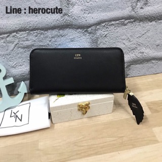 LYN ROSIE LONG WALLET BAG ส่งฟรีEMS