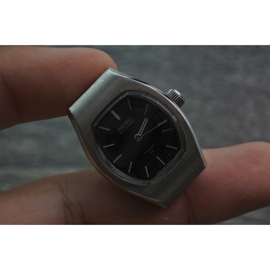 นาฬิกา Vintage มือสองญี่ปุ่น Seiko  ระบบ Automatic 17jewels Black Dial Day Date หน้าปัด 25mm สภาพดี