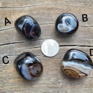 อาเกต อาย ออฟ ทิเบต ราคา ชิ้นละ 330 บาท
#Tibetan Eye Agate