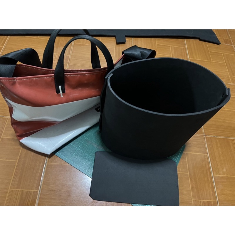 ดันทรงกระเป๋า Freitag รุ่น Bob