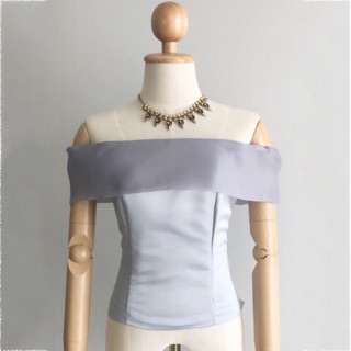 Italy silk ใส่ออกงานได้เสื้อเปิดไหล่ Sz.S-M