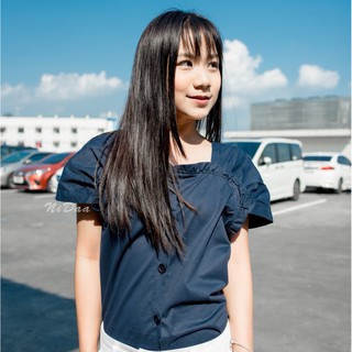 เสื้อแขนระบายกระดุมหน้า (กรม)