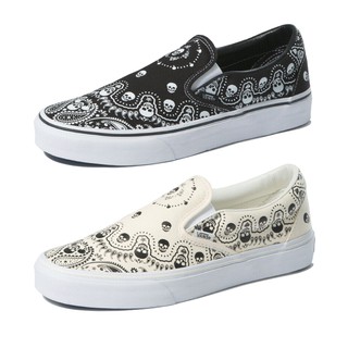 Vans รองเท้าผ้าใบ Bandana Classic Slip-On (2สี)