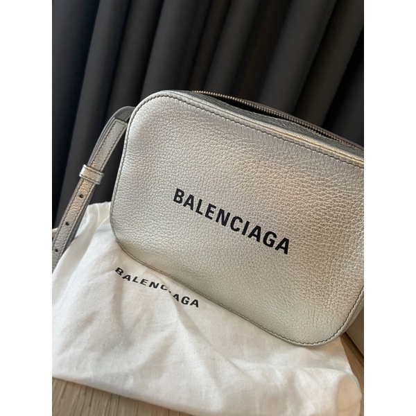 Balenciaga Logo Camera Bag Size XS แท้